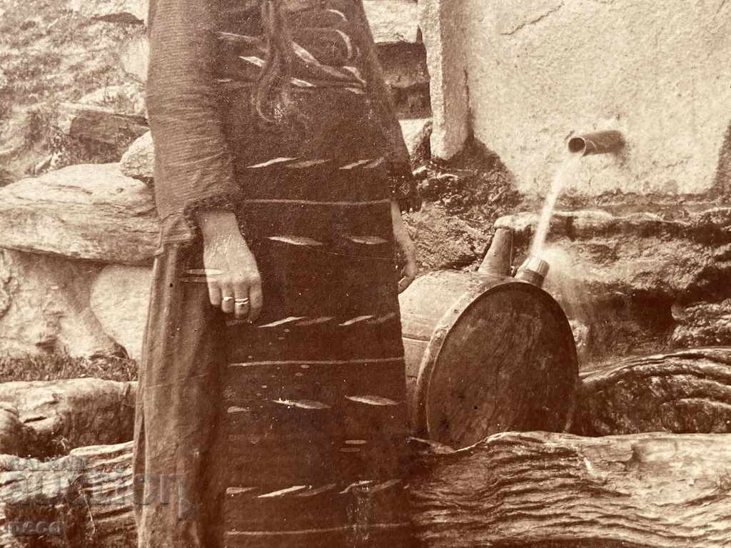 Auction Pomakinya, village of Slashchen, 1915, Rhodope Lyuba Shishkova Auction Pomakinya, village of Slashchen, 1915, Rhodope Lyuba Shishkova