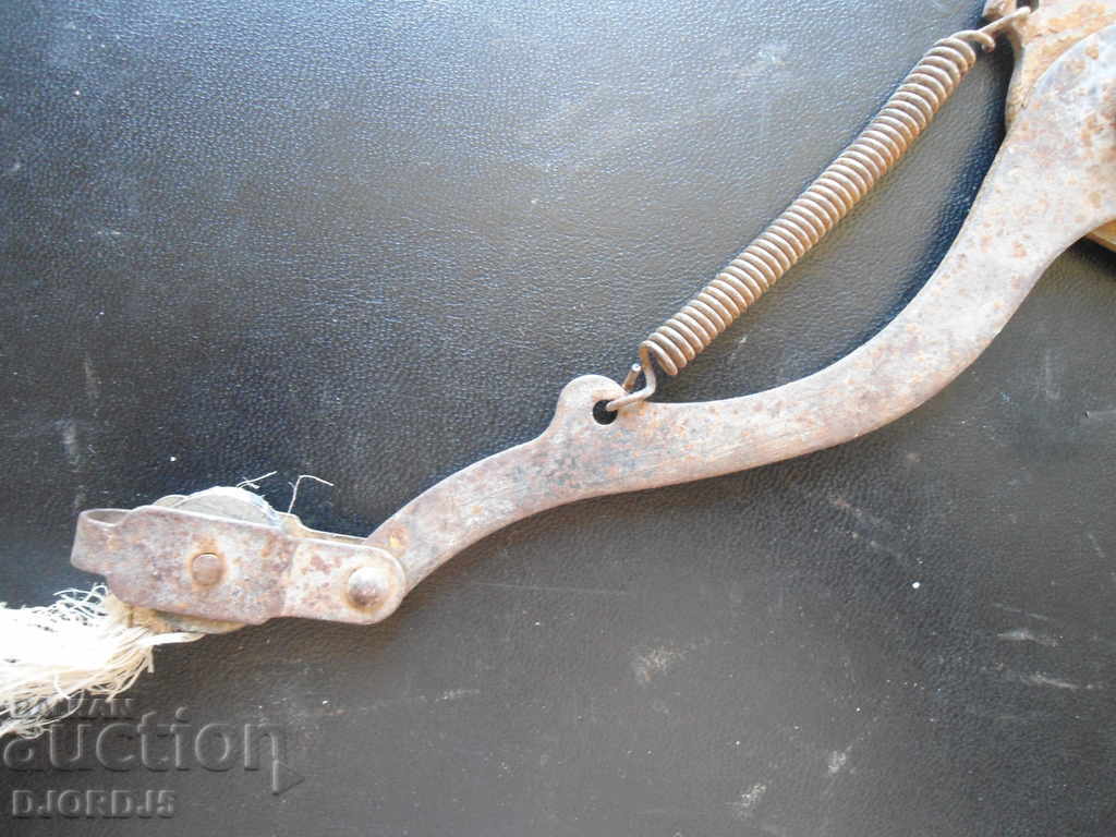 Παράδοση Παλιά ψαλίδια κλαδέματος. Παράδοση Παλιά ψαλίδια κλαδέματος.