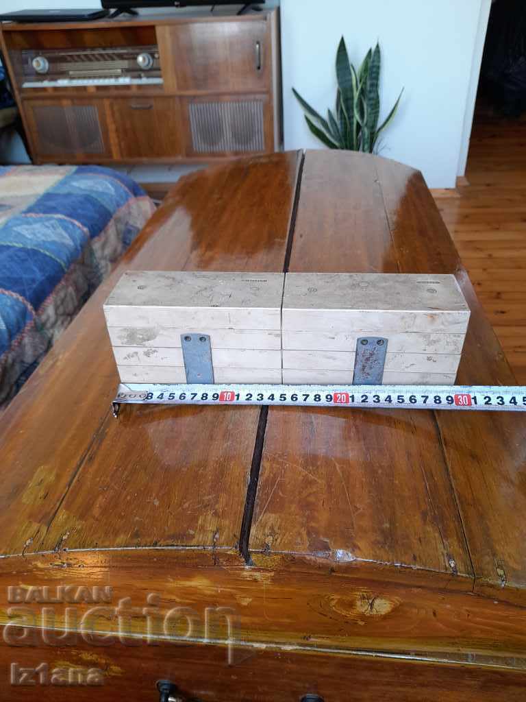 Auction Old box for electronic components Auction Old box for electronic components