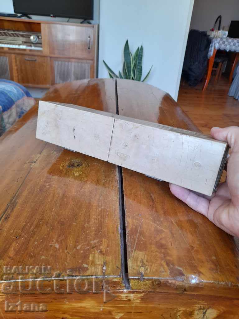 Old box for electronic components - 5 Old box for electronic components - 5