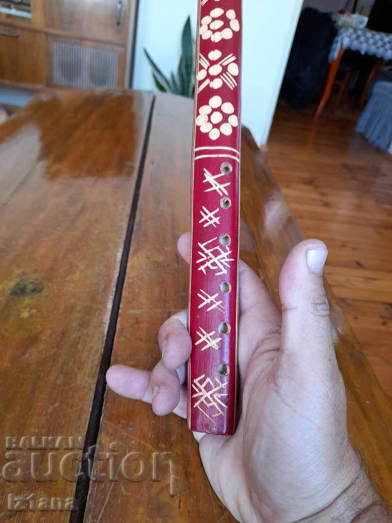 Delivery of Old rascal, duduk, whistle