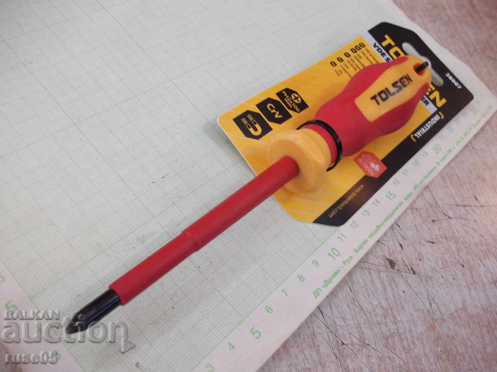 Licitație Șurubelniță izolată "TOLSEN - PH 2 x 100 mm" nou