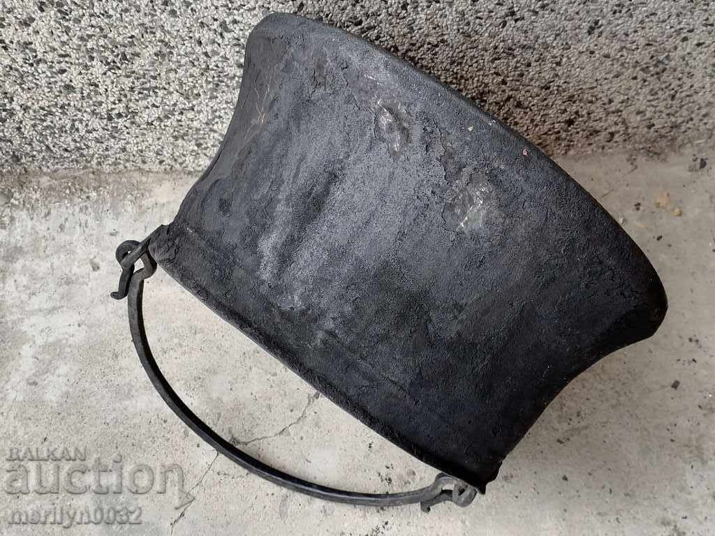 Livrarea Vechie oală de aramă 5.7kg ceaun mare cupru cazan peratnic Livrarea Vechie oală de aramă 5.7kg ceaun mare cupru cazan peratnic