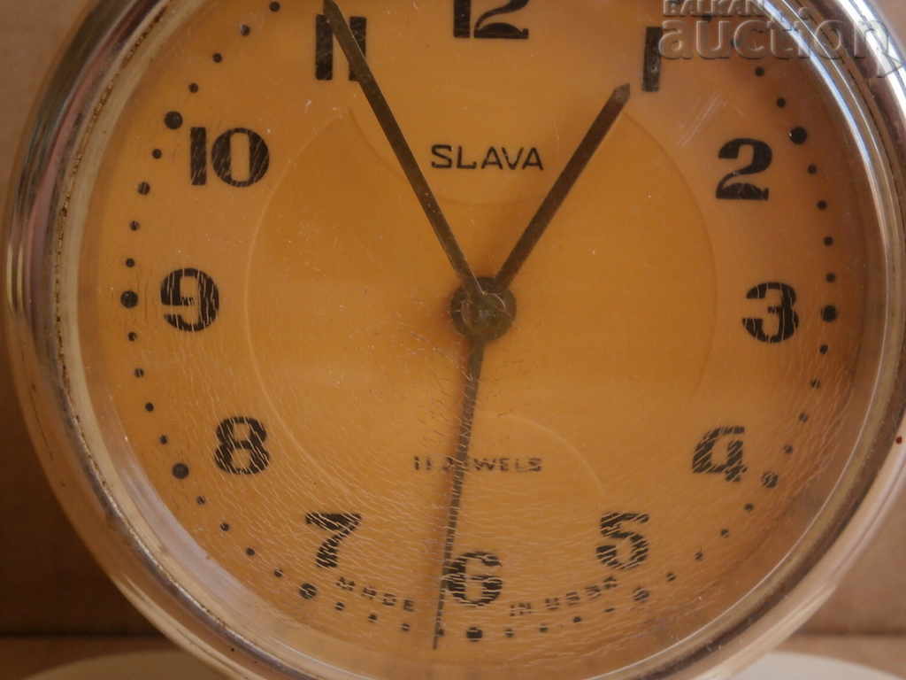 retro glory watch with price 21.00 BGN | € 10.74 retro glory watch with price 21.00 BGN | € 10.74