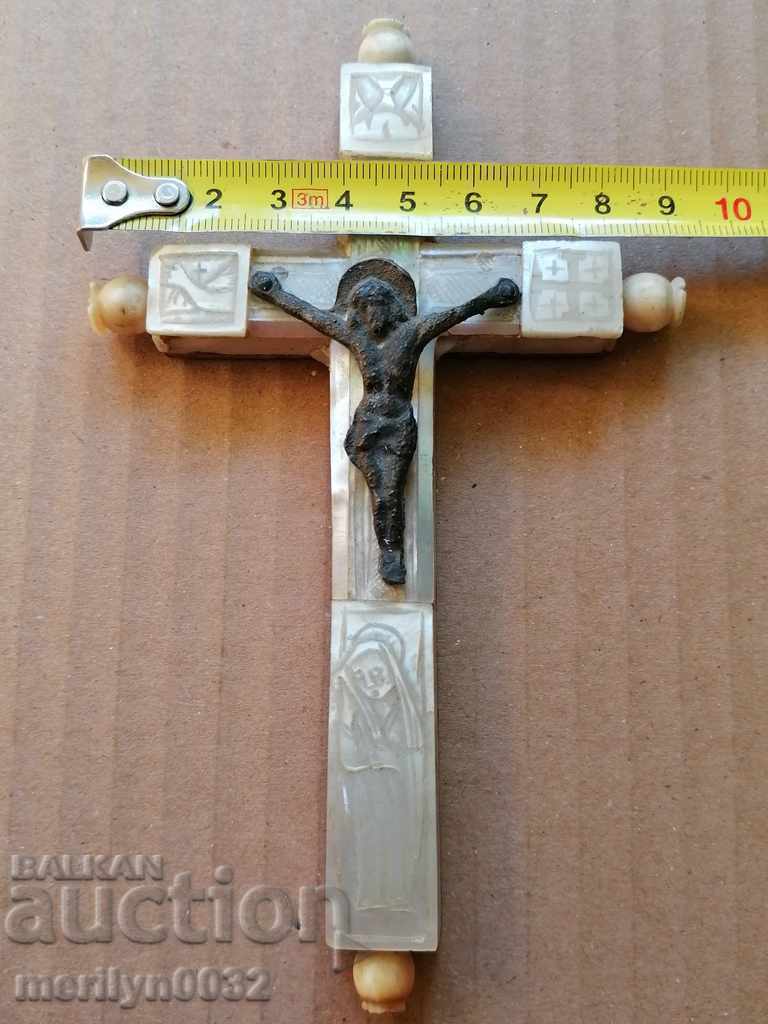 Delivery of 19th Revival Cross in Jerusalem mother of pearl Hadjilak God's tomb