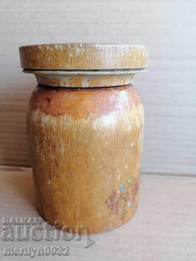 Old wooden mortar without hammer, mortar, spout, wooden with price 48.00 BGN | € 24.54