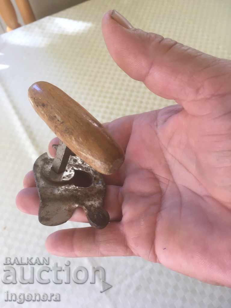 SOCA OPENER OPERATING TOOL with price 7.00 BGN | € 3.58 SOCA OPENER OPERATING TOOL with price 7.00 BGN | € 3.58