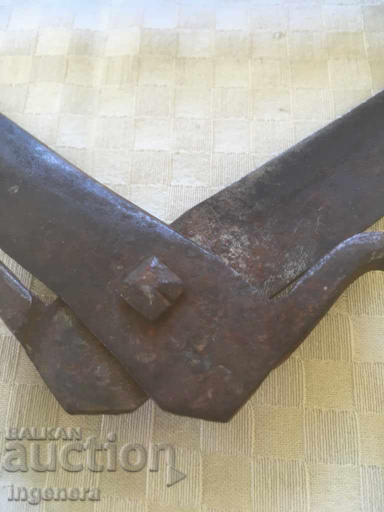 SCISSORS OLD FORGED TOOL WITH THE MASTER'S STAMP - 6