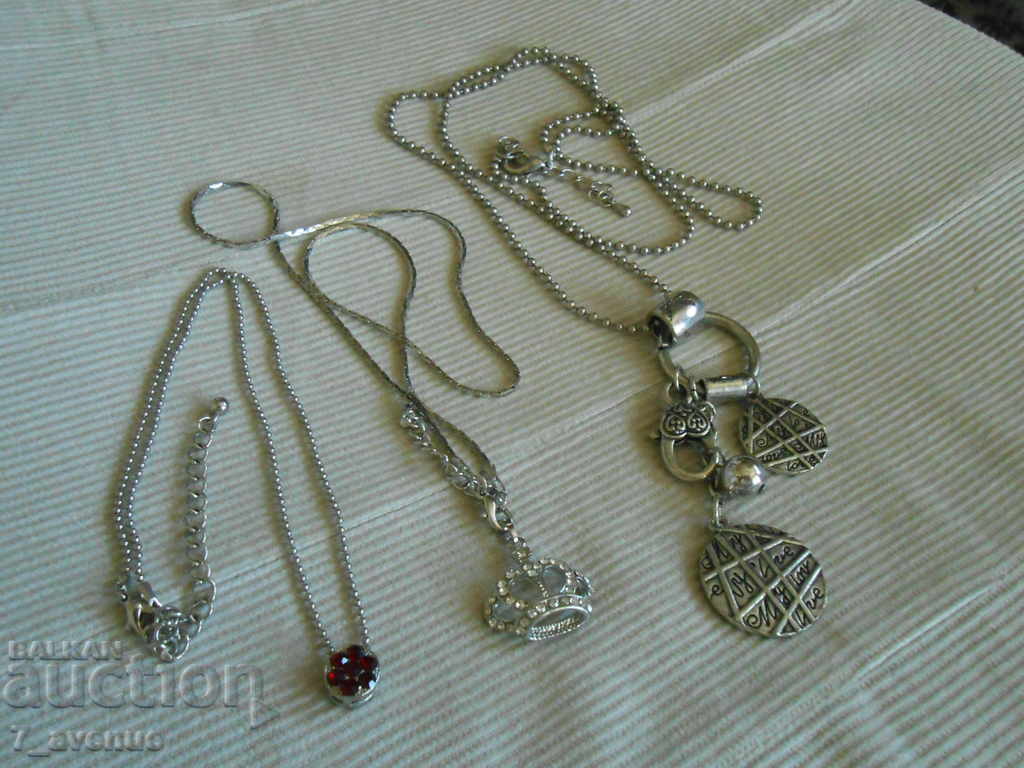 LOT necklaces necklaces jewelry - interesting, see for yourself with price 22.00 BGN | € 11.25 LOT necklaces necklaces jewelry - interesting, see for yourself with price 22.00 BGN | € 11.25
