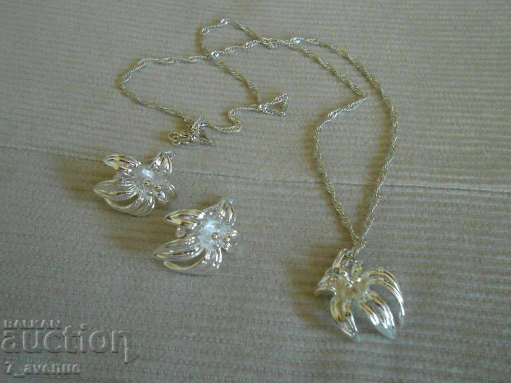 LOT necklace with earrings - interesting, see for yourself