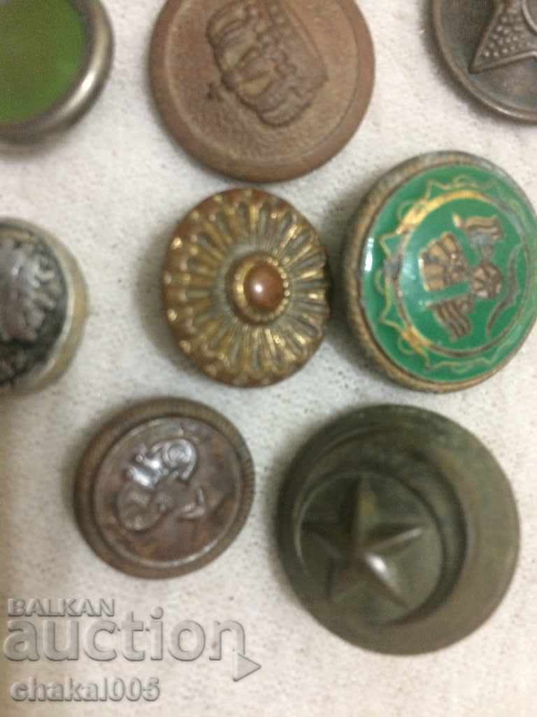 Auction Old military buttons Auction Old military buttons