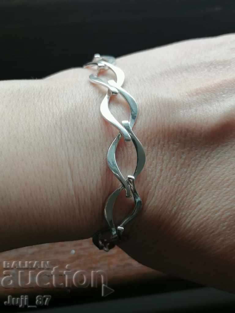 New silver bracelet