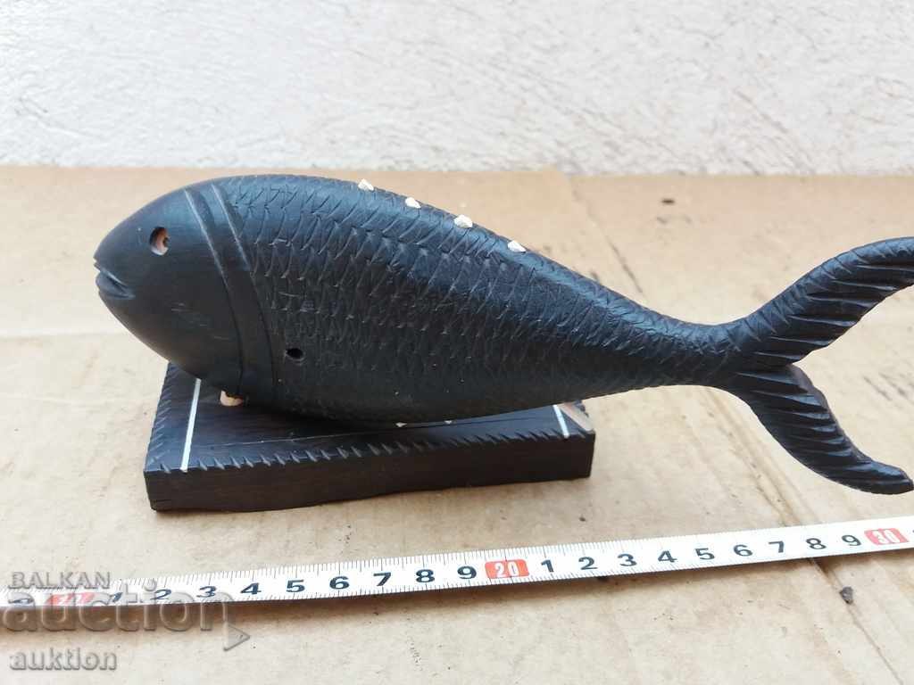 Delivery of BUFFALO HORN, TREE - FISH FIGURE Delivery of BUFFALO HORN, TREE - FISH FIGURE