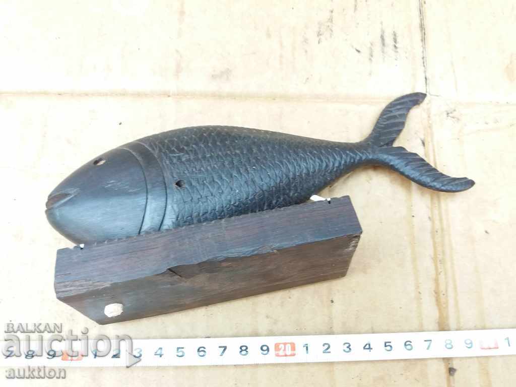 BUFFALO HORN, TREE - FISH FIGURE - 7 BUFFALO HORN, TREE - FISH FIGURE - 7