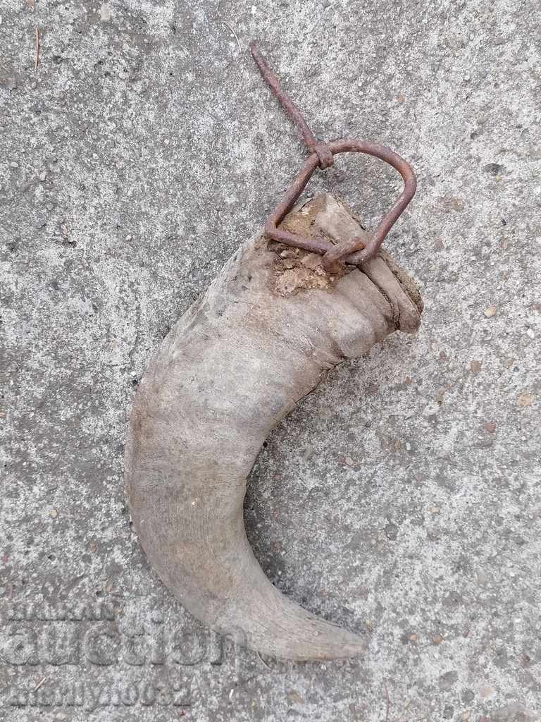 Δημοπρασία Katranik από βουβάλια κέρατο Κατράνιτσα Δημοπρασία Katranik από βουβάλια κέρατο Κατράνιτσα