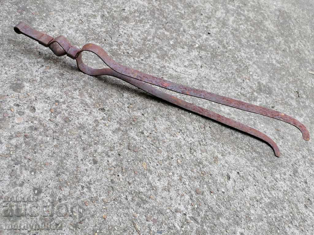 Old dilaf, mash, wrought iron for a furnace with price 29.00 BGN | € 14.83 Old dilaf, mash, wrought iron for a furnace with price 29.00 BGN | € 14.83