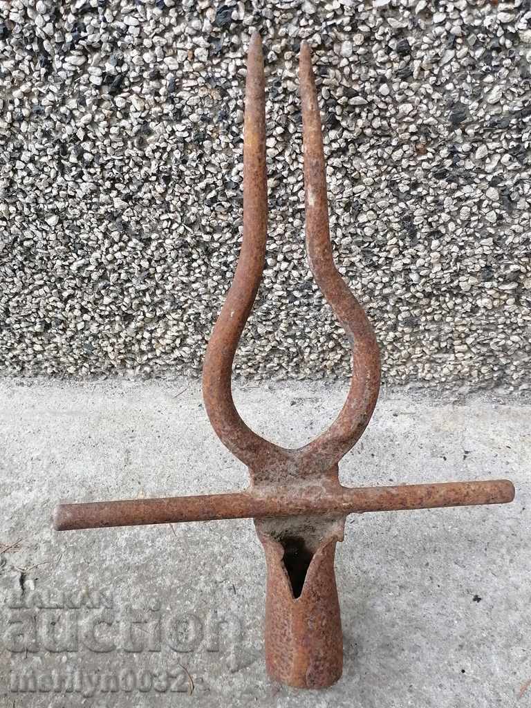 Old twin forged, villa, wrought iron with price 35.00 BGN | € 17.90