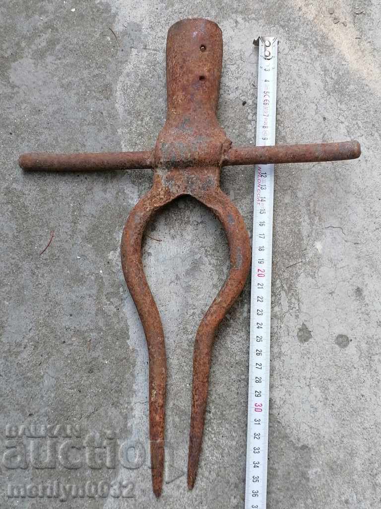 Auction  Old twin forged, villa, wrought iron