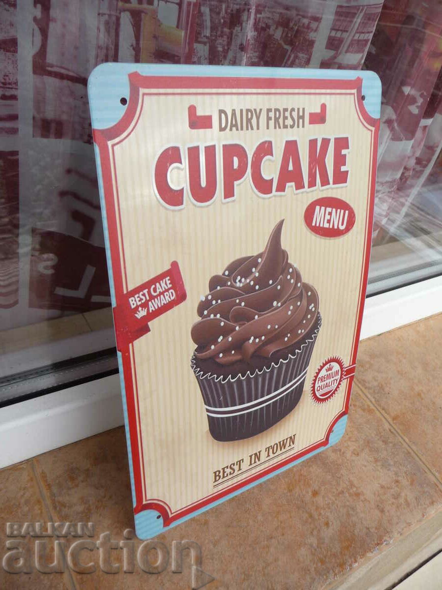 Auction Metal plate food muffin chocolate cocoa delicious sprinkles Auction Metal plate food muffin chocolate cocoa delicious sprinkles