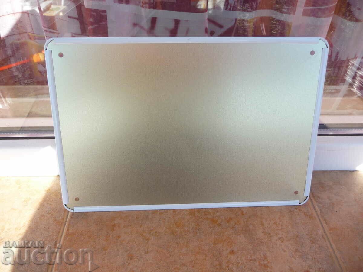 Auction Metal plate food Today's self-service menu woman it Auction Metal plate food Today's self-service menu woman it