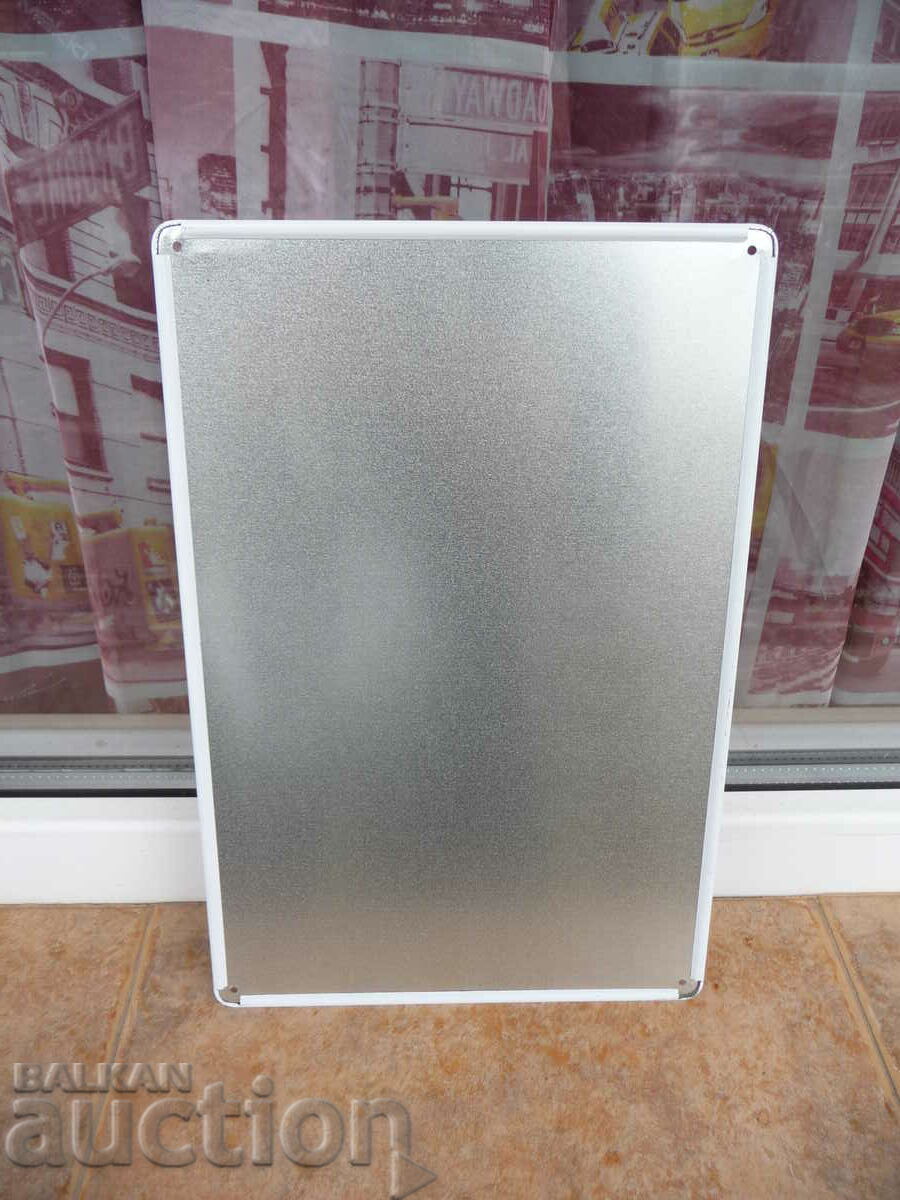 Delivery of Metal plate food fruit watermelon large ripe without seeds Delivery of Metal plate food fruit watermelon large ripe without seeds