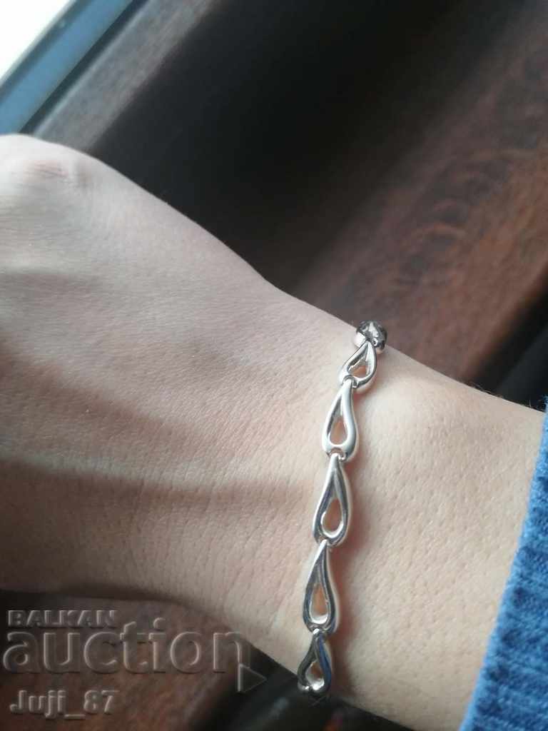 New silver bracelet