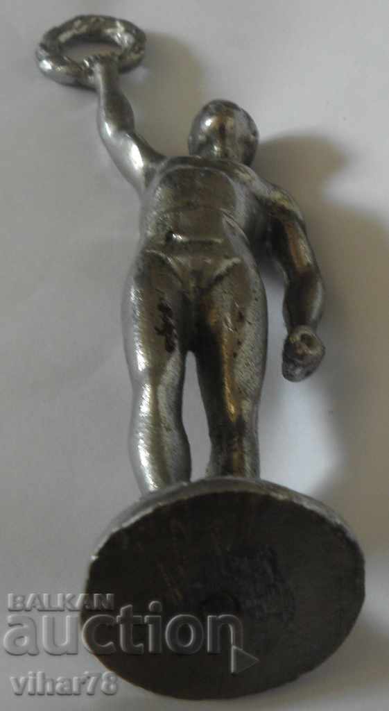 Delivery of an old rare figure Delivery of an old rare figure