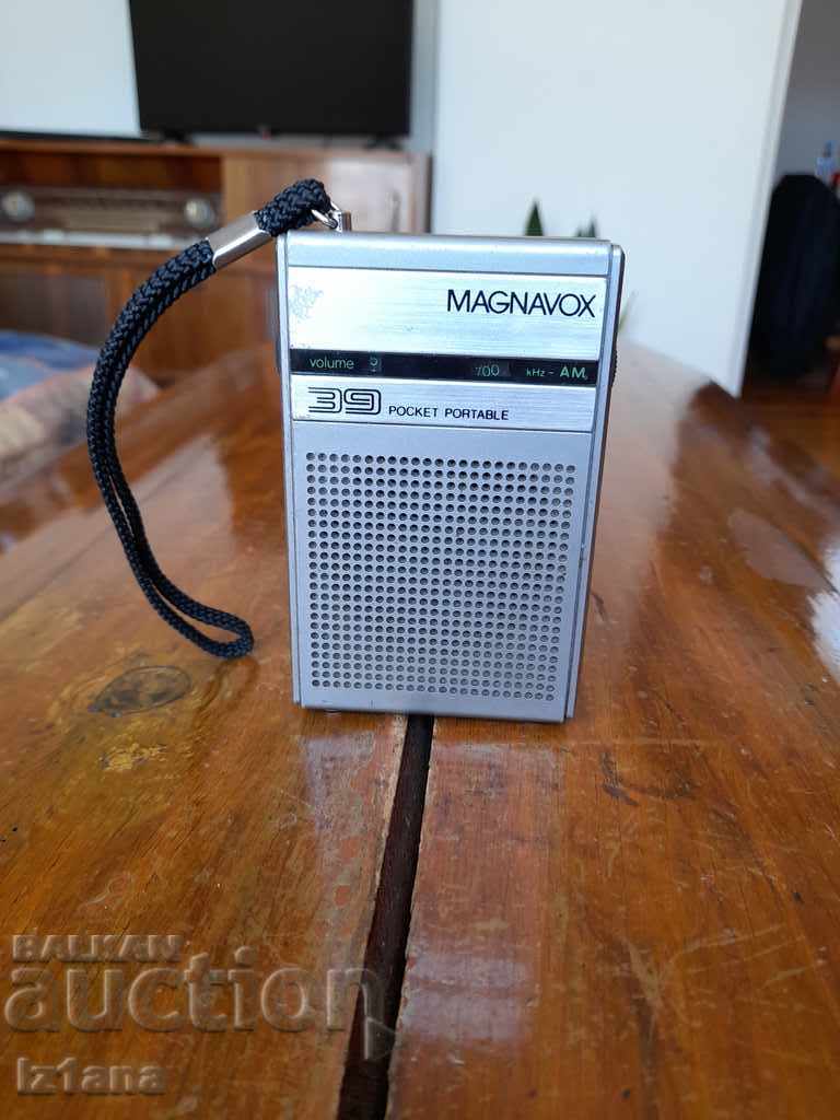Старо радио,радиоприемник Magnavox