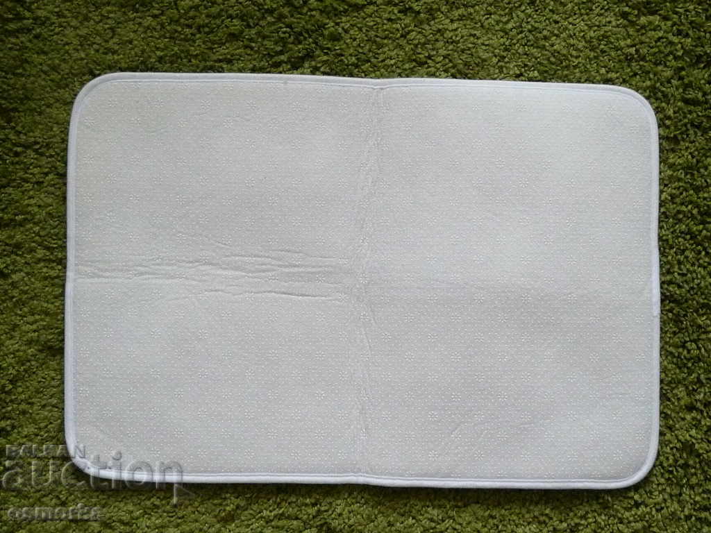 Auction 8. Carpet audio cassette audio tape cassette player cassette stereo Auction 8. Carpet audio cassette audio tape cassette player cassette stereo