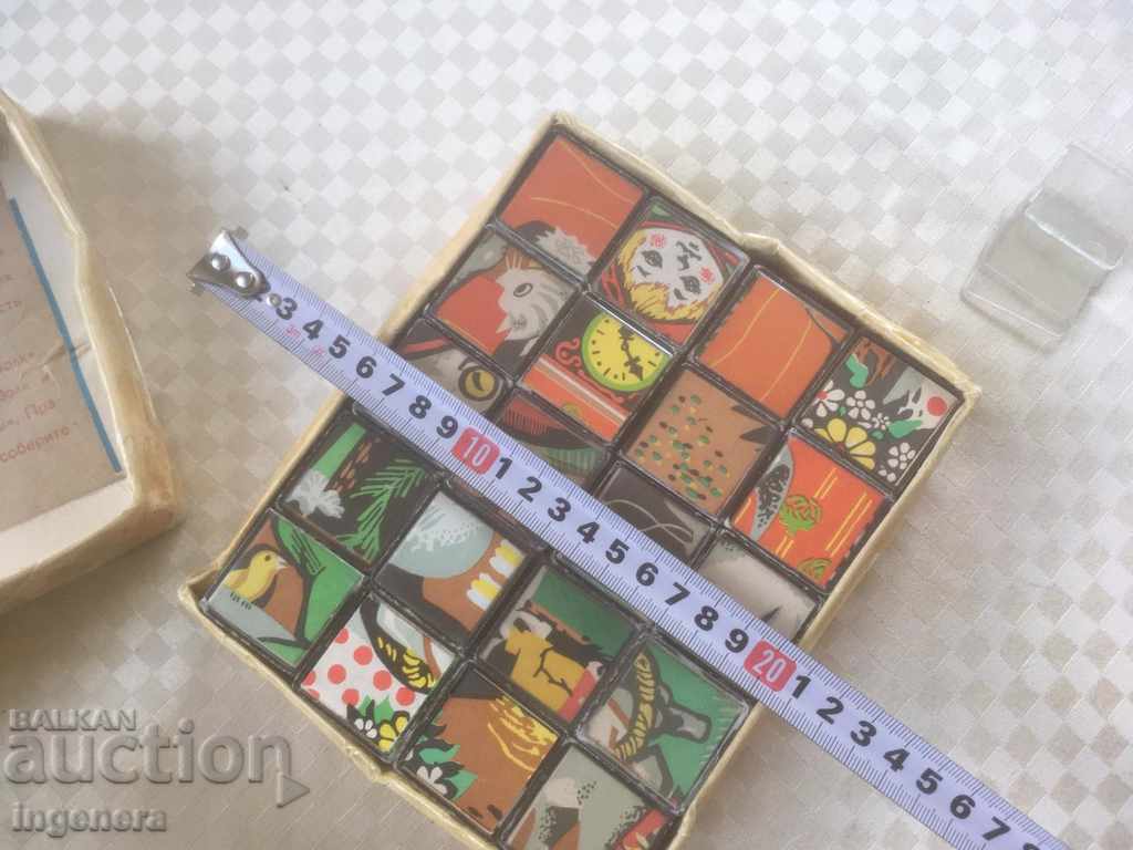 Delivery of PLAY WITH CUBES CHILDREN OLD Delivery of PLAY WITH CUBES CHILDREN OLD