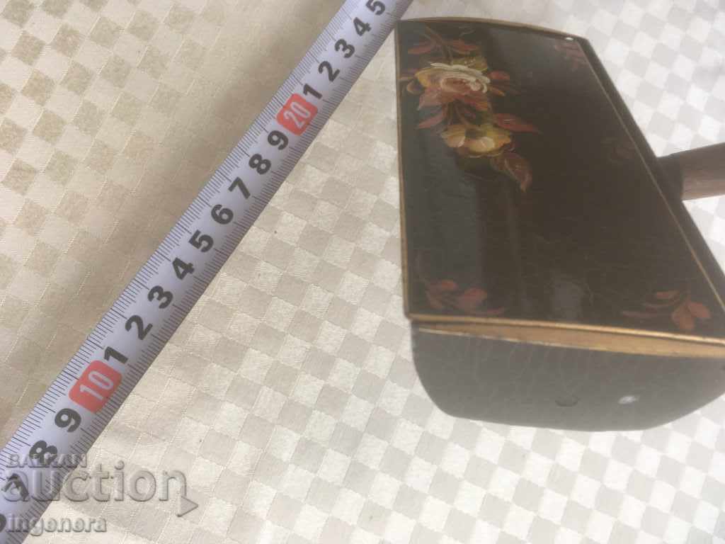 Auction BRUSH ENAMEL METAL BRASS SOLID FROM ROYAL TIME FOR PICKING Auction BRUSH ENAMEL METAL BRASS SOLID FROM ROYAL TIME FOR PICKING