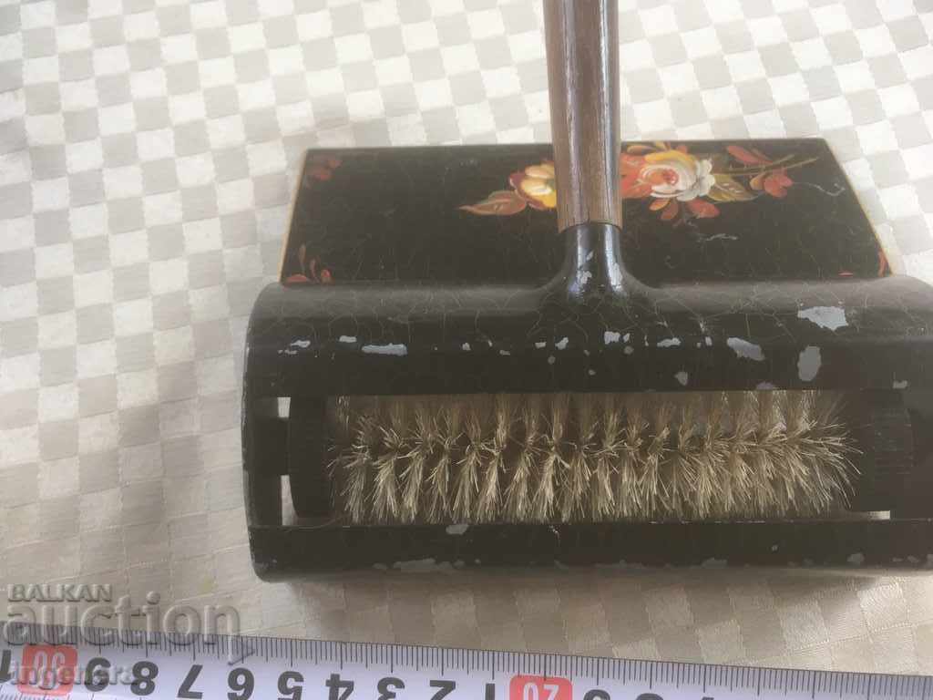 BRUSH ENAMEL METAL BRASS SOLID FROM ROYAL TIME FOR PICKING - 7 BRUSH ENAMEL METAL BRASS SOLID FROM ROYAL TIME FOR PICKING - 7