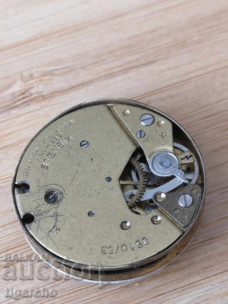 Аукцион Машинка за часовник Kienzle Аукцион Машинка за часовник Kienzle