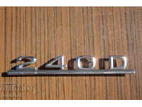 emblema veche pentru masina retro mercedes 240 D