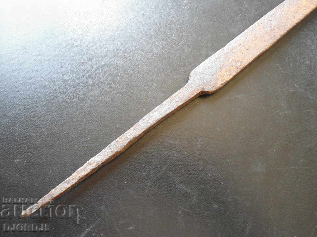 An ancient handicraft tool with price 12.00 BGN | € 6.14 An ancient handicraft tool with price 12.00 BGN | € 6.14