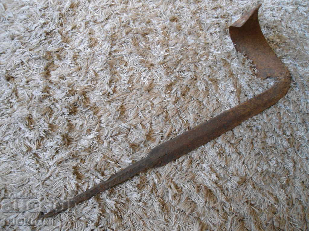 An ancient handicraft tool - 5 An ancient handicraft tool - 5