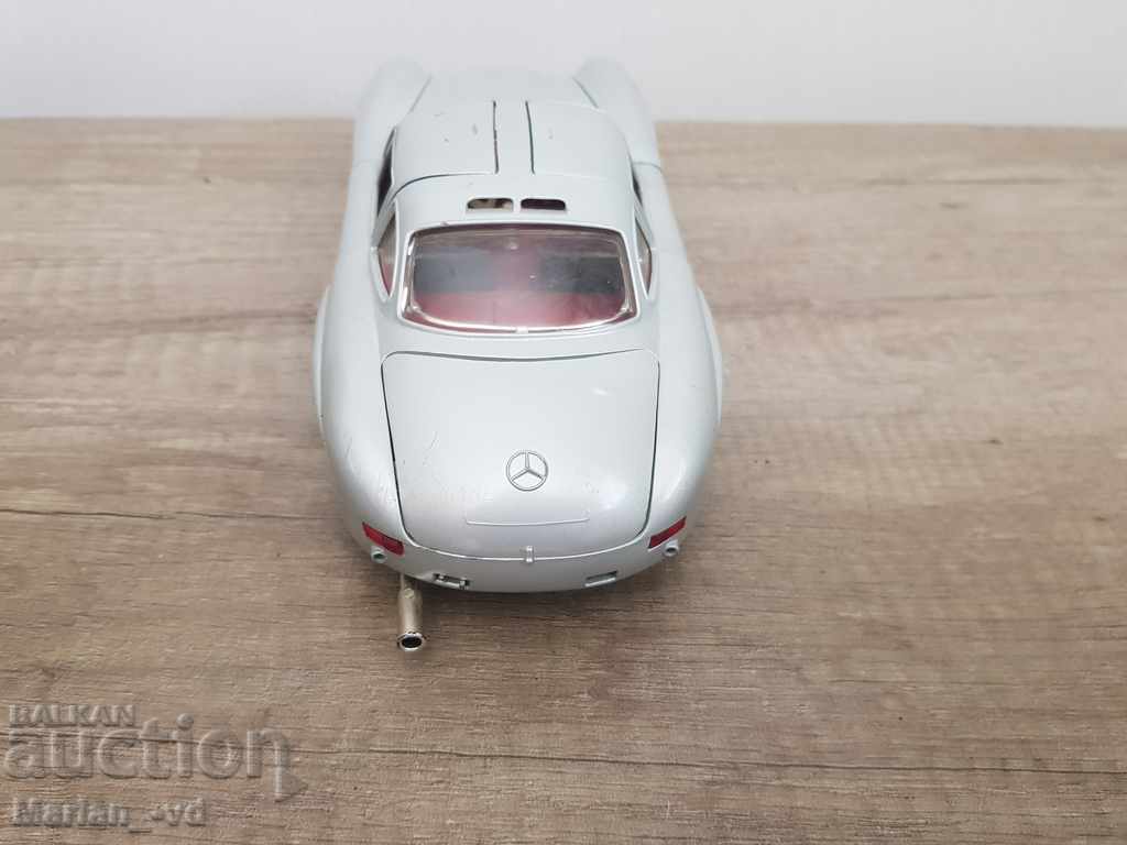 Bburago Metal trolley 1954 Mercedes Benz 300SL 1:18 - 7 Bburago Metal trolley 1954 Mercedes Benz 300SL 1:18 - 7
