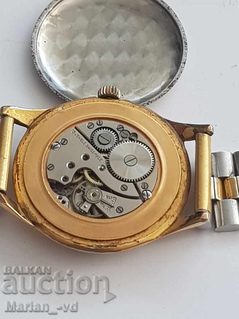 Delivery of Men's gold plated mechanical watch anker 15 jewels Delivery of Men's gold plated mechanical watch anker 15 jewels