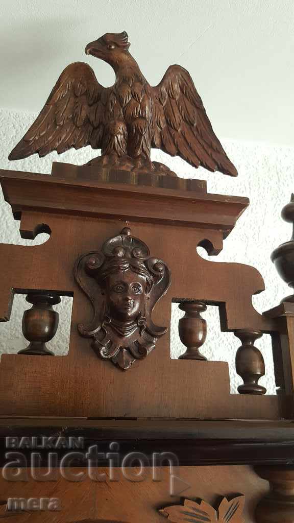 Auction Ancient wall clock Auction Ancient wall clock