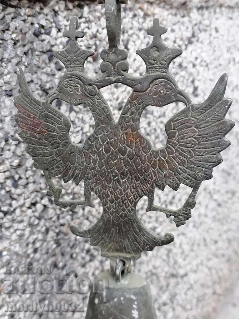 Παράδοση Μια χάλκινη καμπάνα τσαν χτύπησε για τον παππού του επισκόπου Παράδοση Μια χάλκινη καμπάνα τσαν χτύπησε για τον παππού του επισκόπου