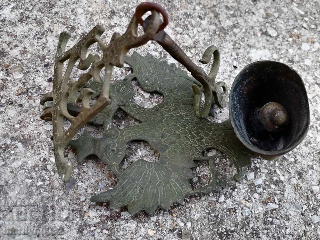 Μια χάλκινη καμπάνα τσαν χτύπησε για τον παππού του επισκόπου - 5 Μια χάλκινη καμπάνα τσαν χτύπησε για τον παππού του επισκόπου - 5