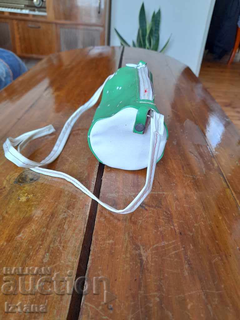 Delivery of Old baby bag Delivery of Old baby bag