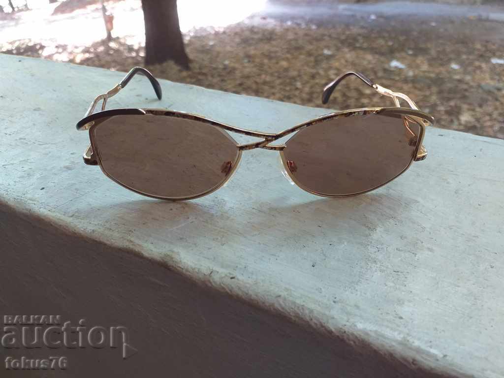 Ochelari de vedere cazal cu rame excelente - 7 Ochelari de vedere cazal cu rame excelente - 7