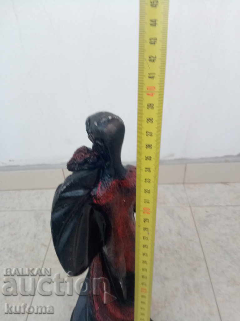 Polyresin figurine with price 49.99 BGN | € 25.56 Polyresin figurine with price 49.99 BGN | € 25.56