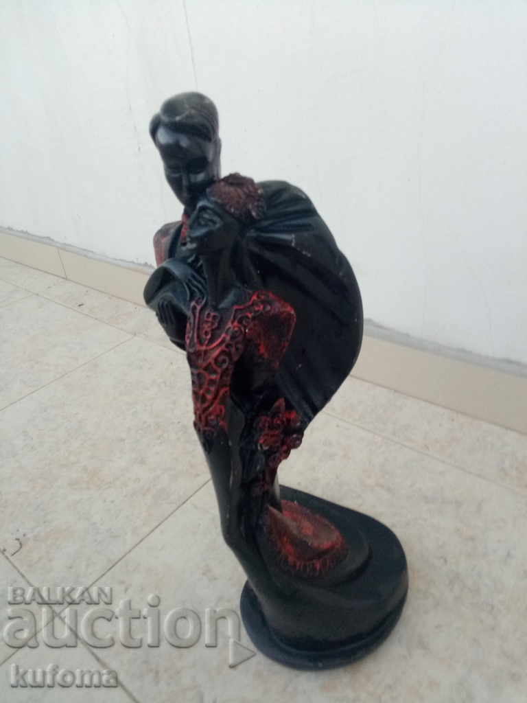 Polyresin figurine - 5 Polyresin figurine - 5