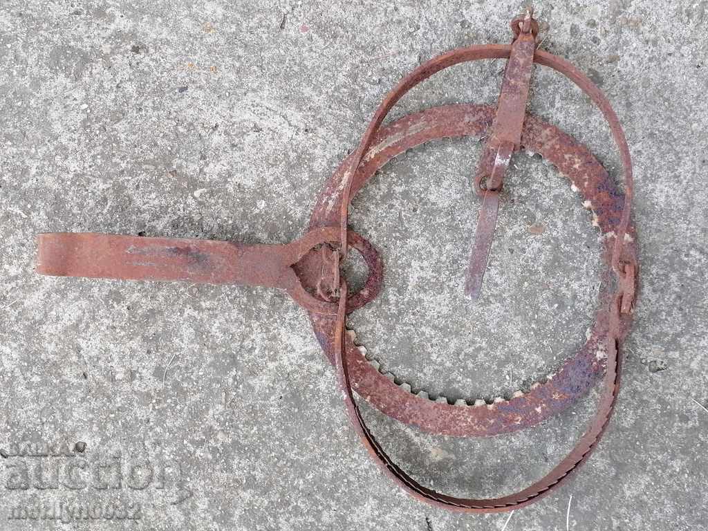 Old hand forged trap, wrought iron - 5