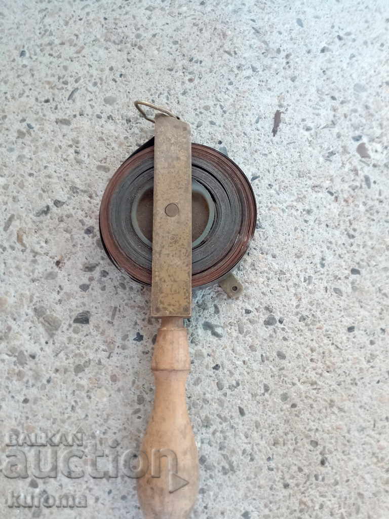 Old roulette 20 meters with price 19.99 BGN | € 10.22 Old roulette 20 meters with price 19.99 BGN | € 10.22