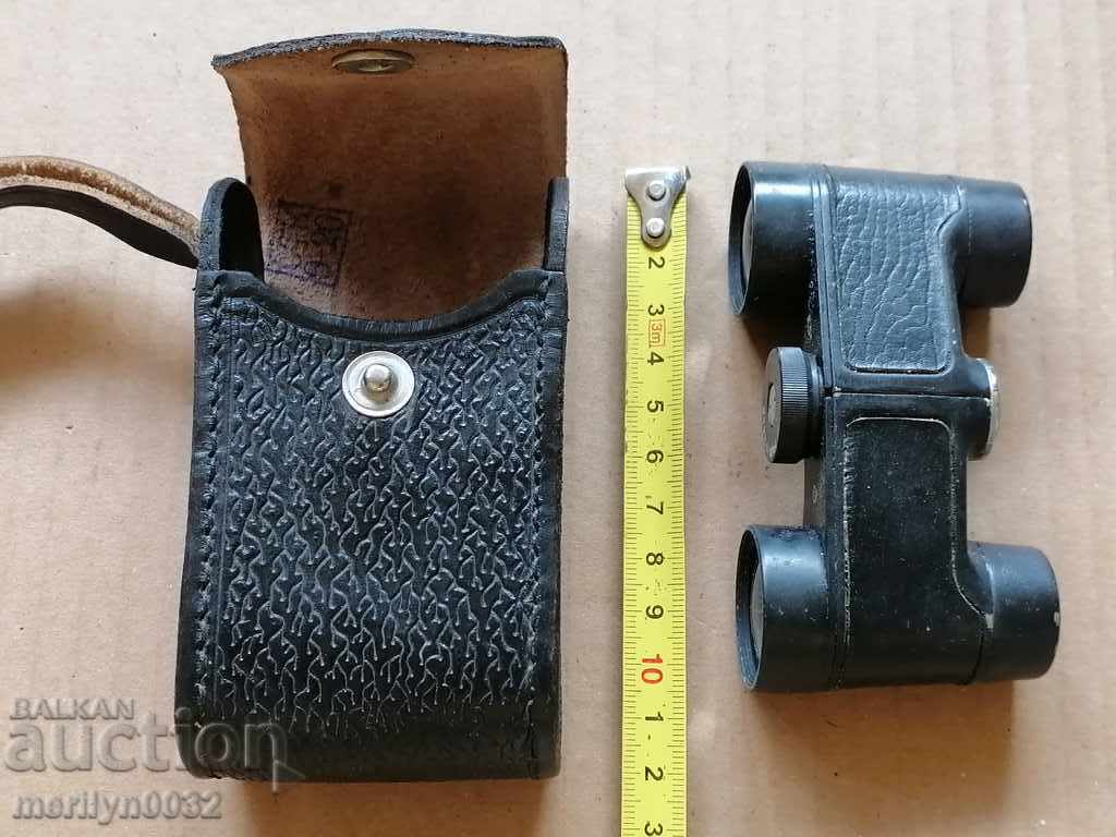 Delivery of Very old binoculars, binoculars, magnifying glass, viewfinder - 2