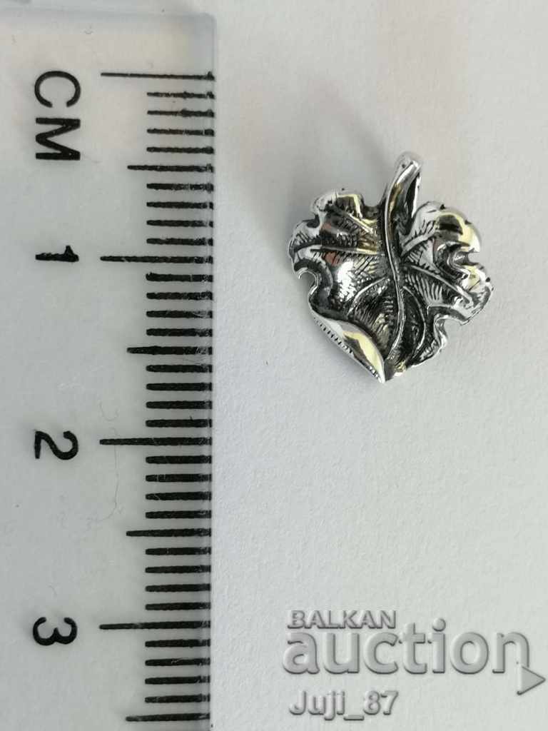 New silver leaf pendant