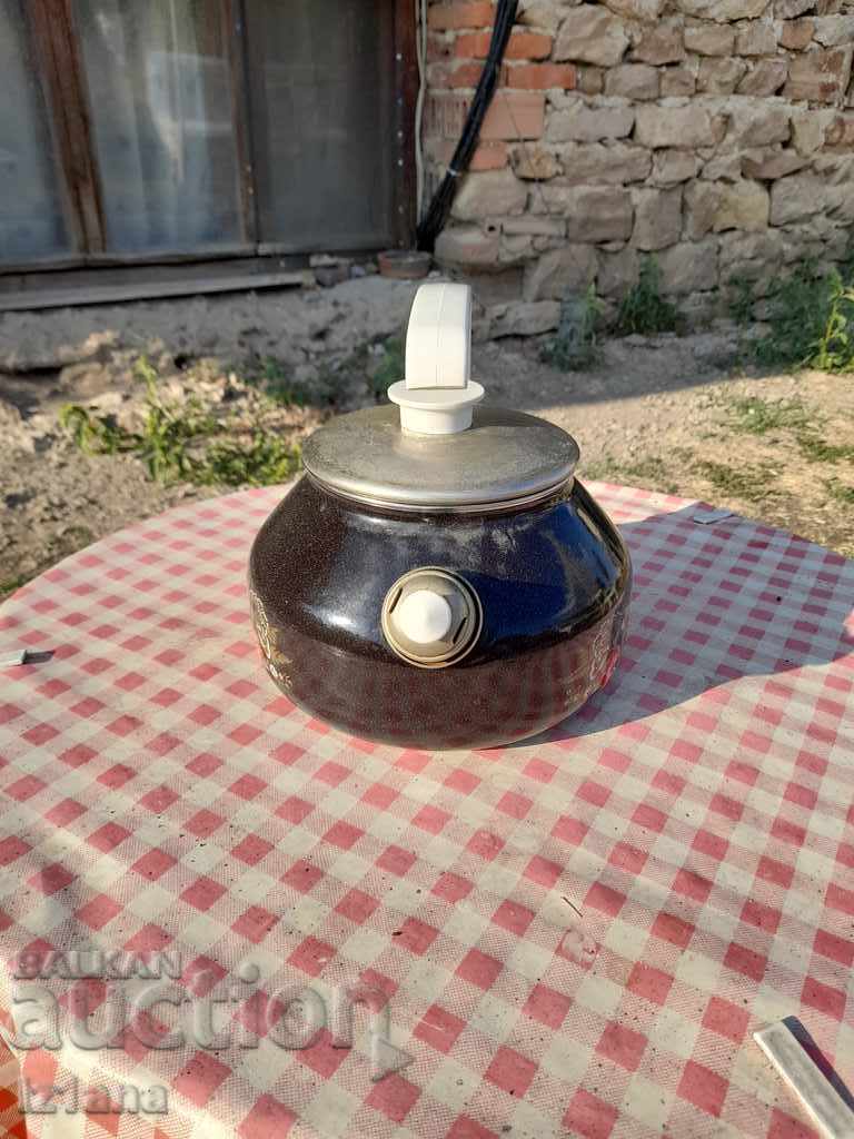 Delivery of Old enamel teapot Delivery of Old enamel teapot